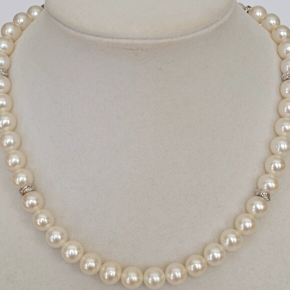 David Yurman Pearl Crossover Necklace 17” 9x8.5mm - Picture 2 of 11